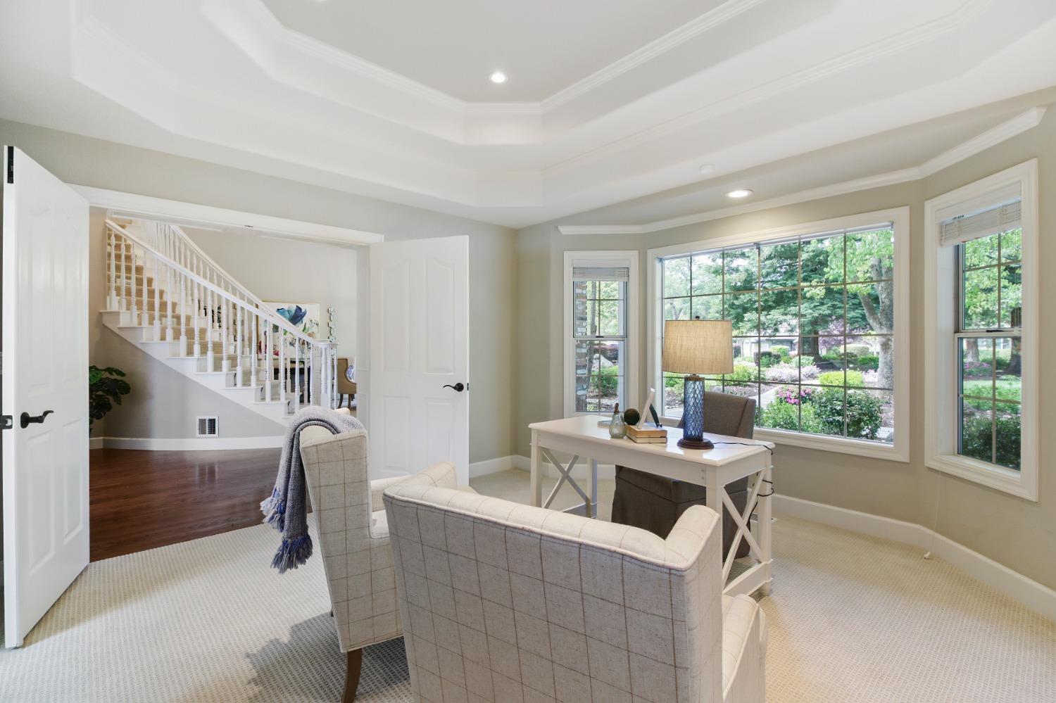 Detail Gallery Image 12 of 92 For 5060 Lexington Cir, Loomis,  CA 95650 - 6 Beds | 5 Baths