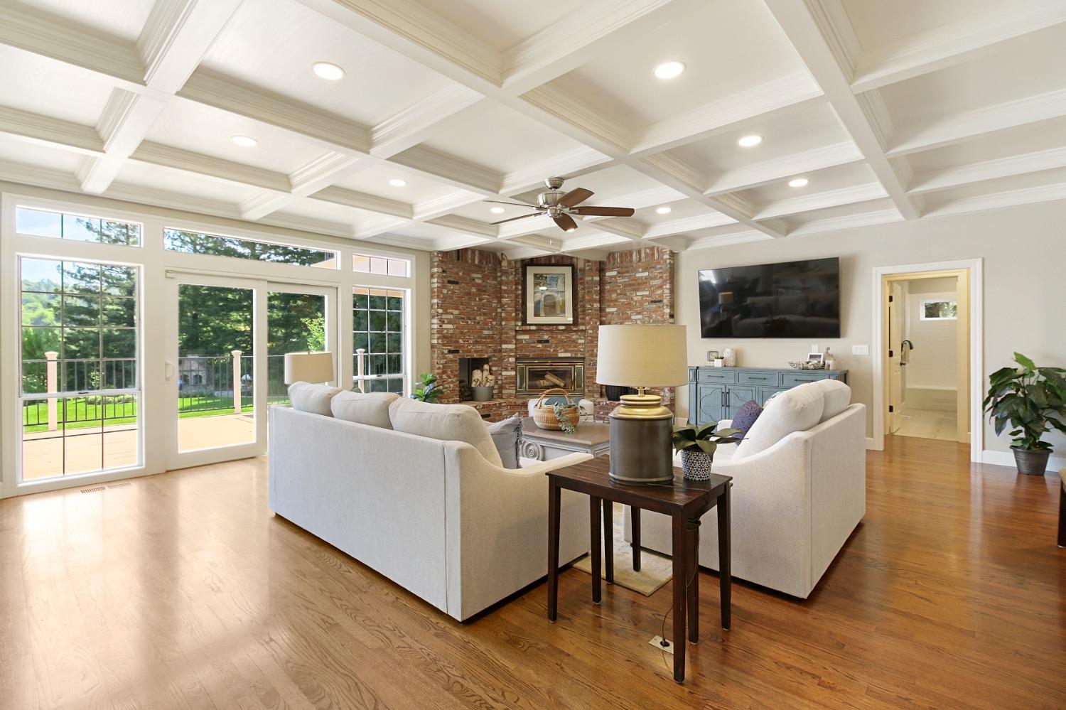 Detail Gallery Image 15 of 92 For 5060 Lexington Cir, Loomis,  CA 95650 - 6 Beds | 5 Baths