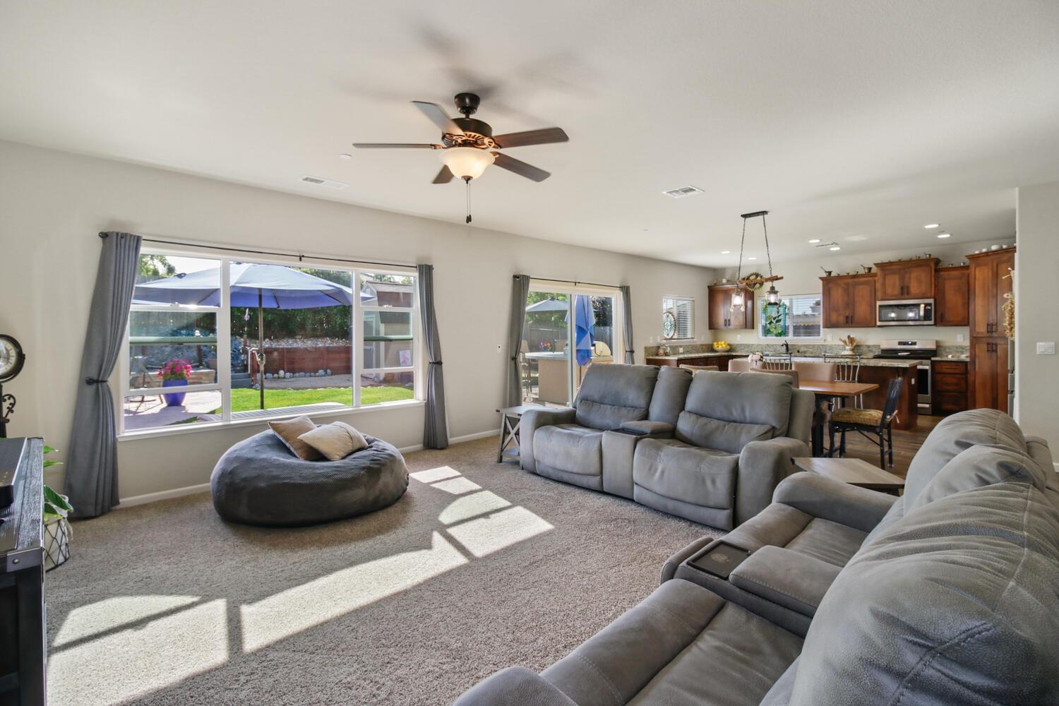 Detail Gallery Image 15 of 60 For 394 Avalon Dr, Ione,  CA 95640 - 3 Beds | 2 Baths