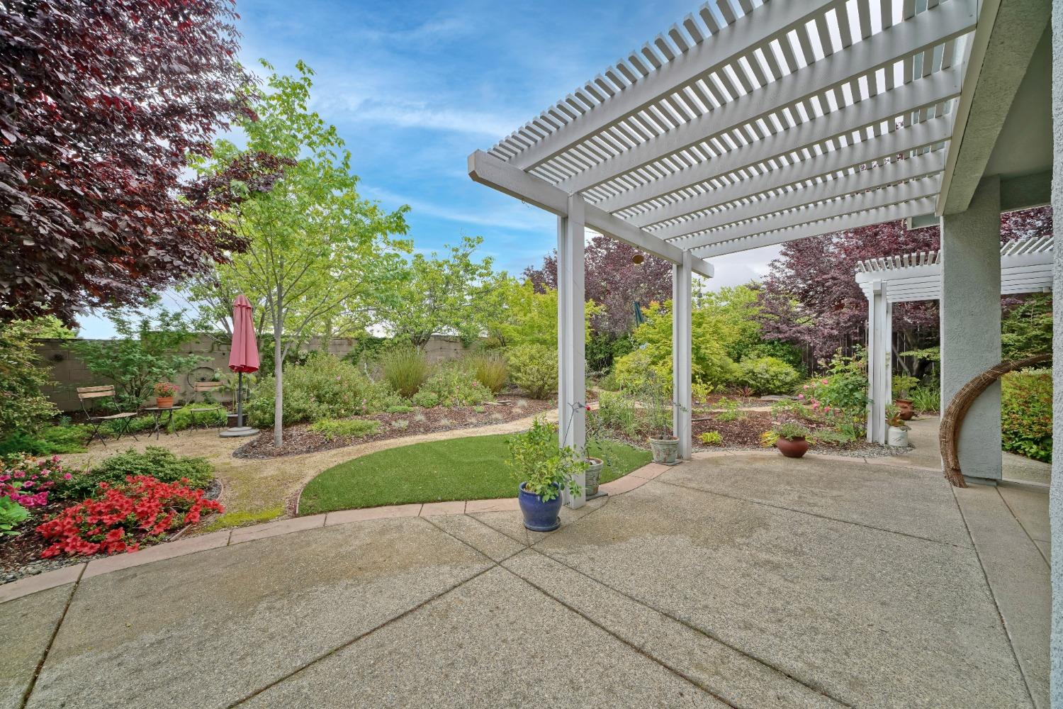 Tahoe Vista Drive, Rocklin, California image 5