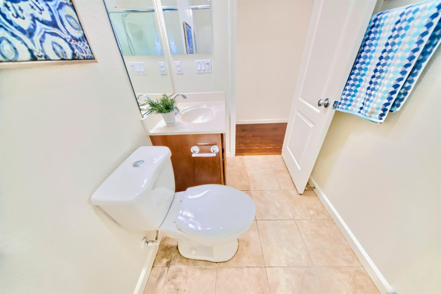 Detail Gallery Image 72 of 89 For 285 W Santa Clara Dr, Mountain House,  CA 95391 - 4 Beds | 3 Baths