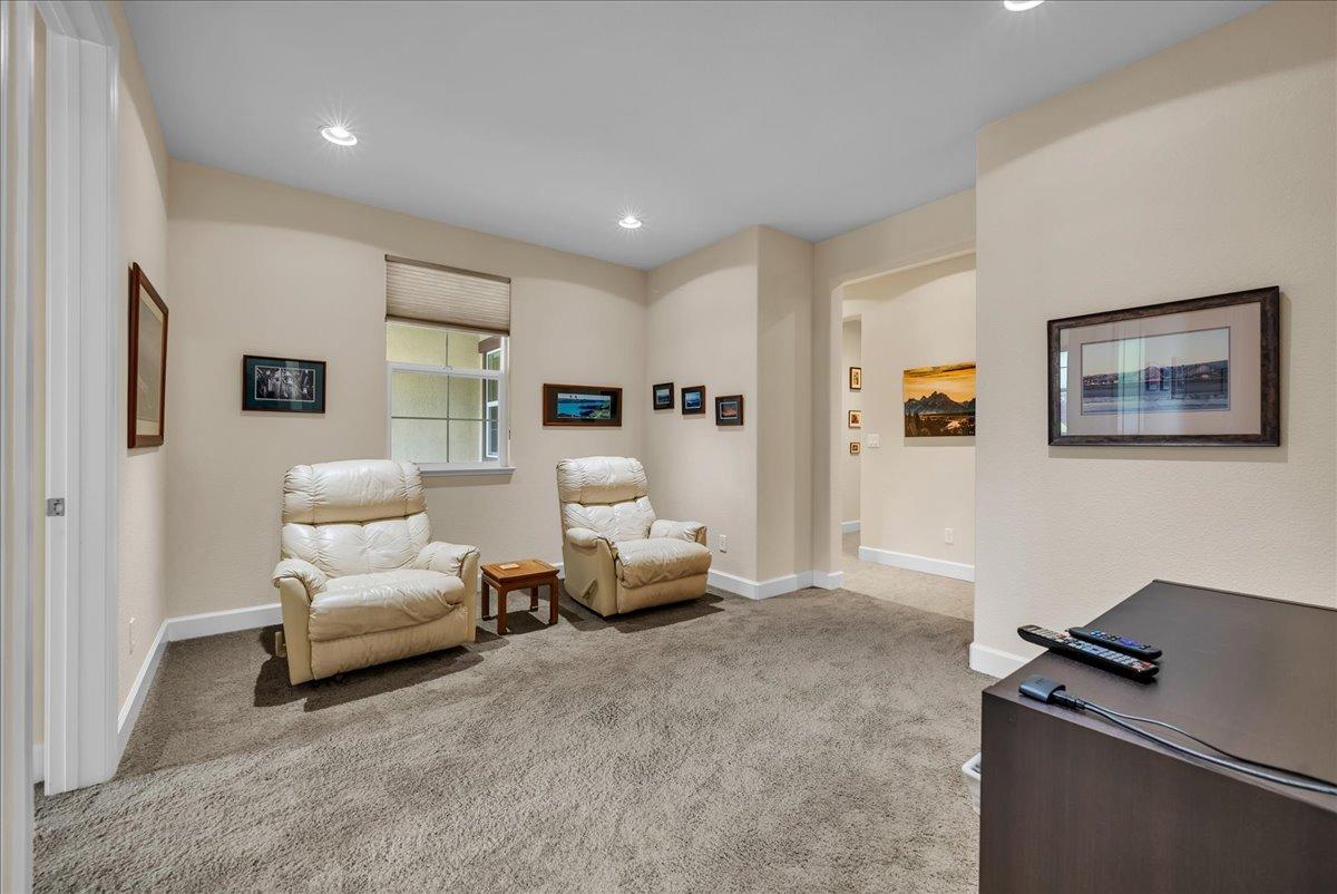 Anvil Circle, Rocklin, California image 18