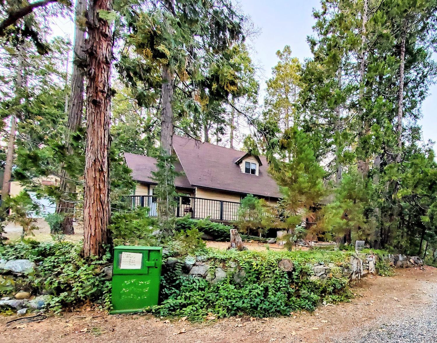 Corlew Lane, Auberry, California image 42