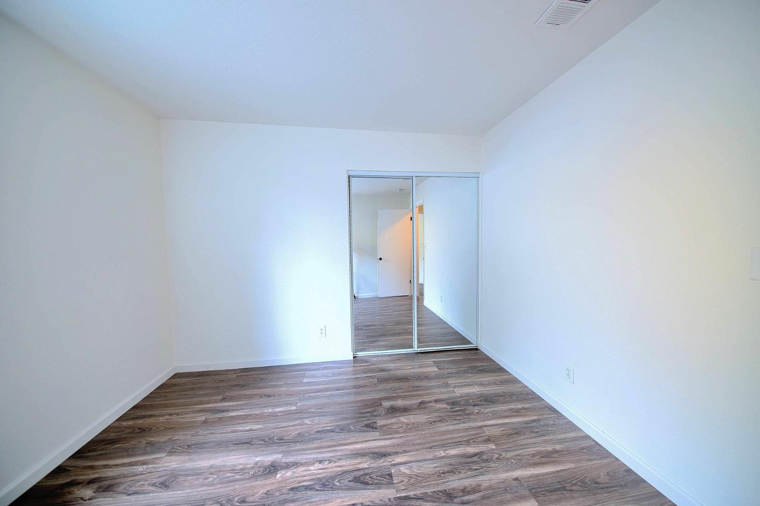 Detail Gallery Image 41 of 83 For 774 Long Barn Dr, Lathrop,  CA 95330 - 3 Beds | 2 Baths