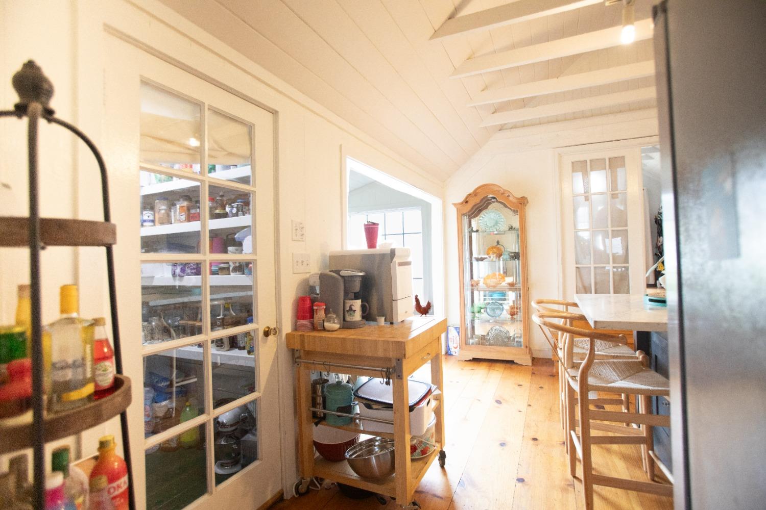 Detail Gallery Image 15 of 78 For 5963 Schilling Rd, Coulterville,  CA 95311 - 3 Beds | 2/1 Baths
