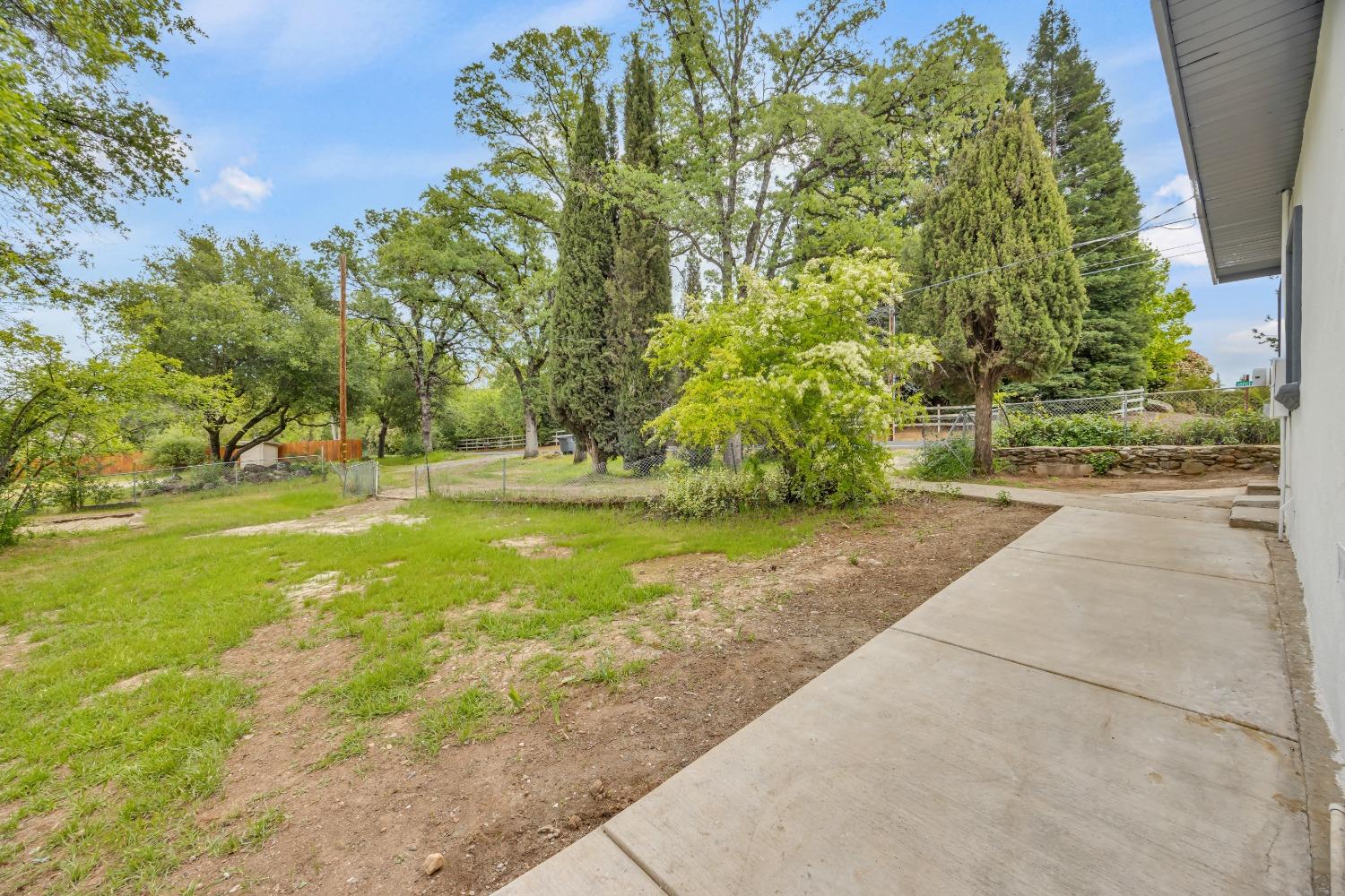 Joeger Rd, Auburn, California image 39