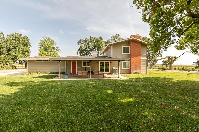 Detail Gallery Image 9 of 67 For 249 Jem Rd, Oroville,  CA 95965 - 5 Beds | 3 Baths