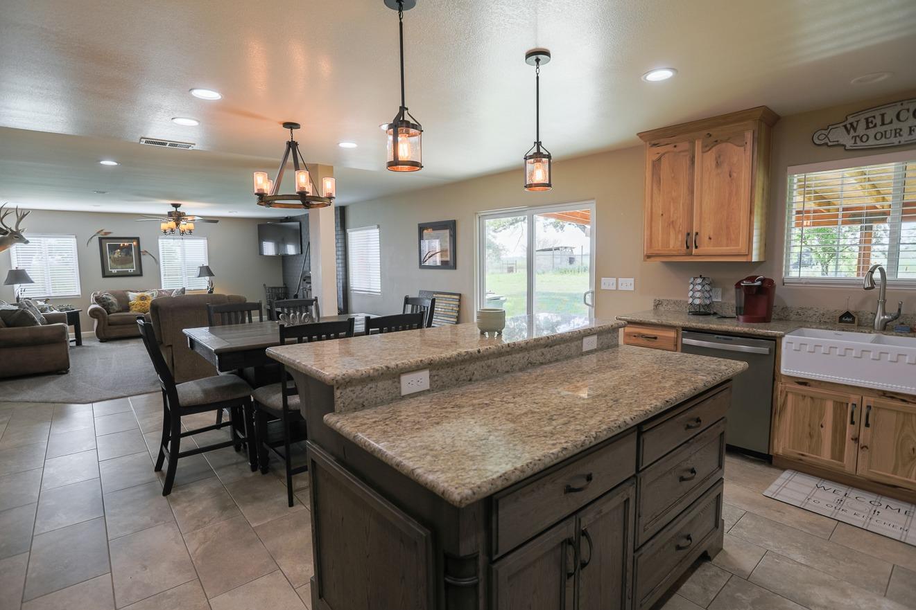 Detail Gallery Image 19 of 67 For 249 Jem Rd, Oroville,  CA 95965 - 5 Beds | 3 Baths