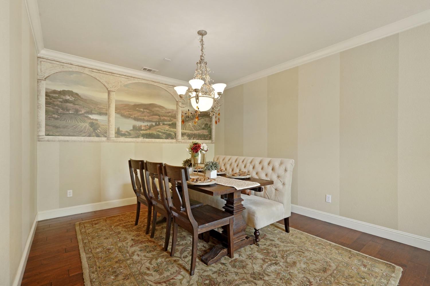 Pinkerton Way, Lodi, California image 9