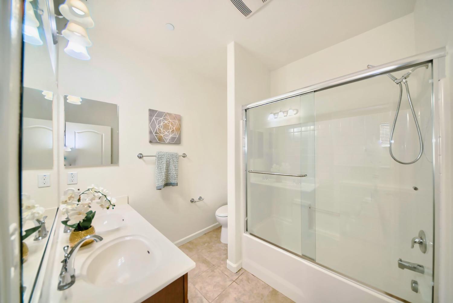 Detail Gallery Image 76 of 89 For 285 W Santa Clara Dr, Mountain House,  CA 95391 - 4 Beds | 3 Baths