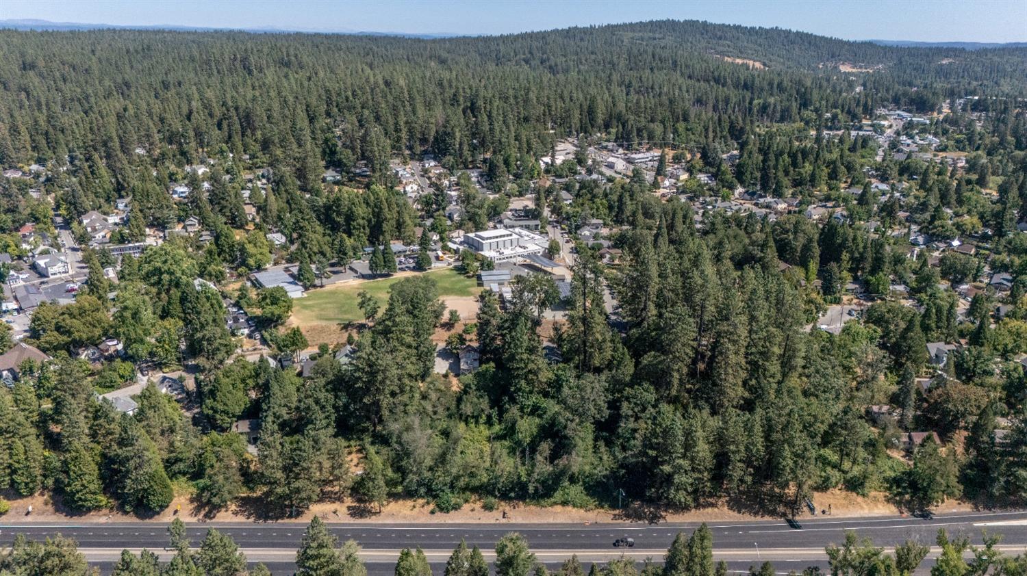Marshall Street, Grass Valley, California image 15