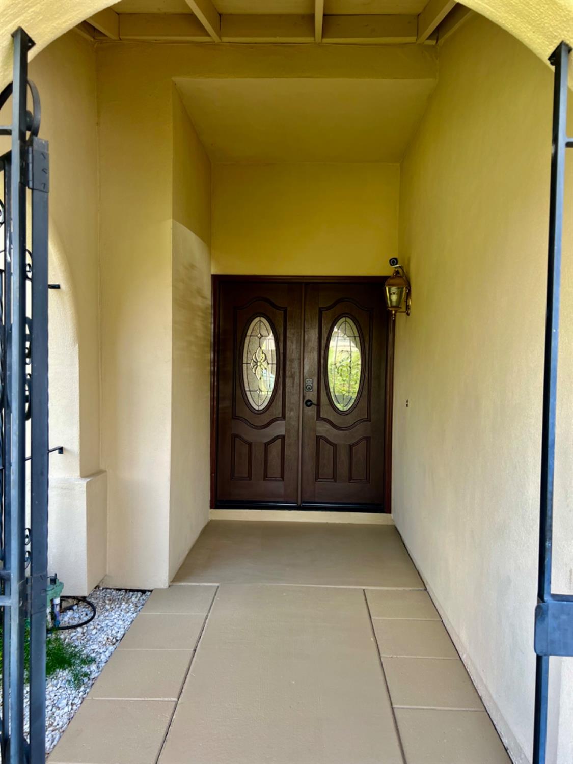 Telesco Way, Carmichael, California image 4