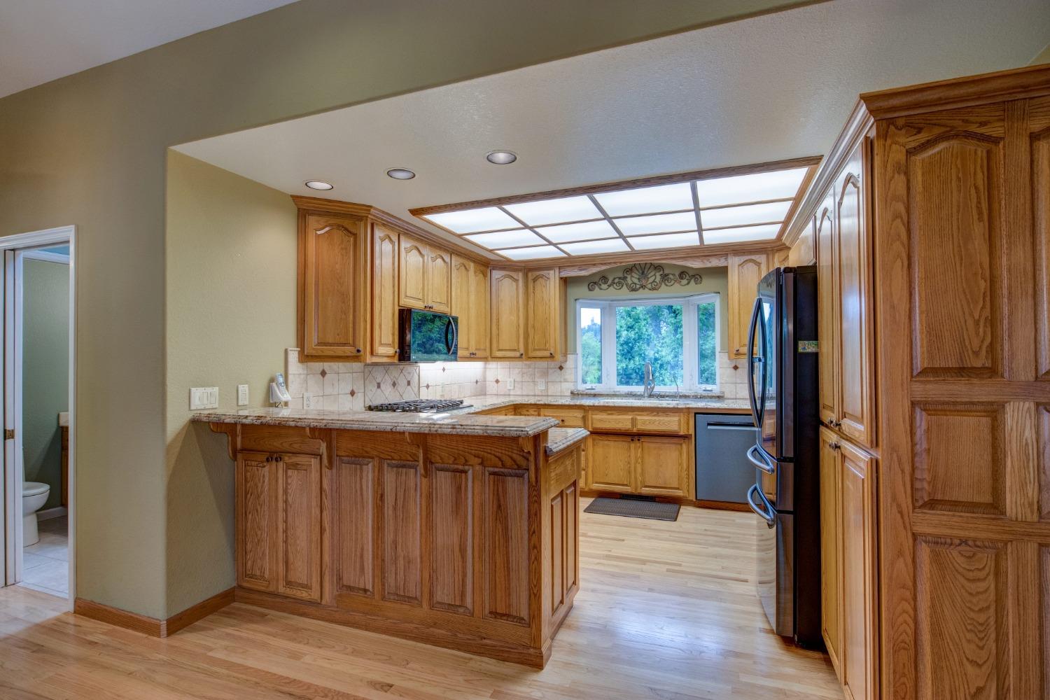 Detail Gallery Image 14 of 97 For 6909 Flat Creek Rd, Somerset,  CA 95684 - 3 Beds | 2/1 Baths