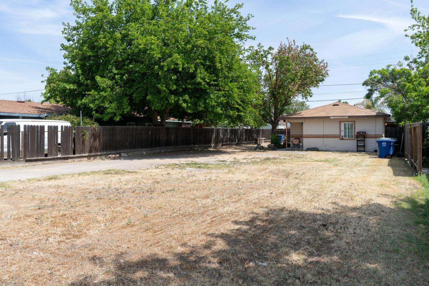1111 Center Avenue, Dos Palos, California image 3