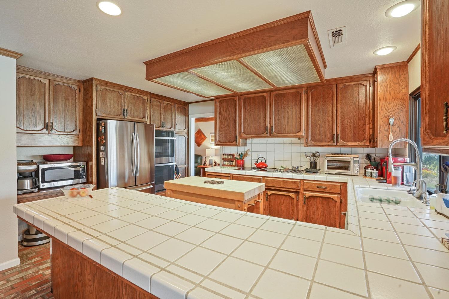 Shelldrake Court, Stockton, California image 17