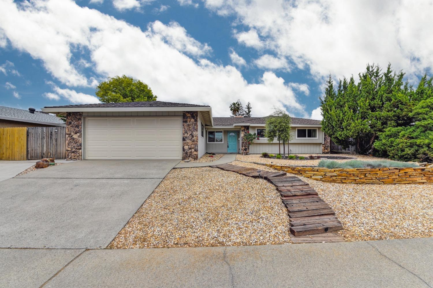Quail Circle, Roseville, California image 1