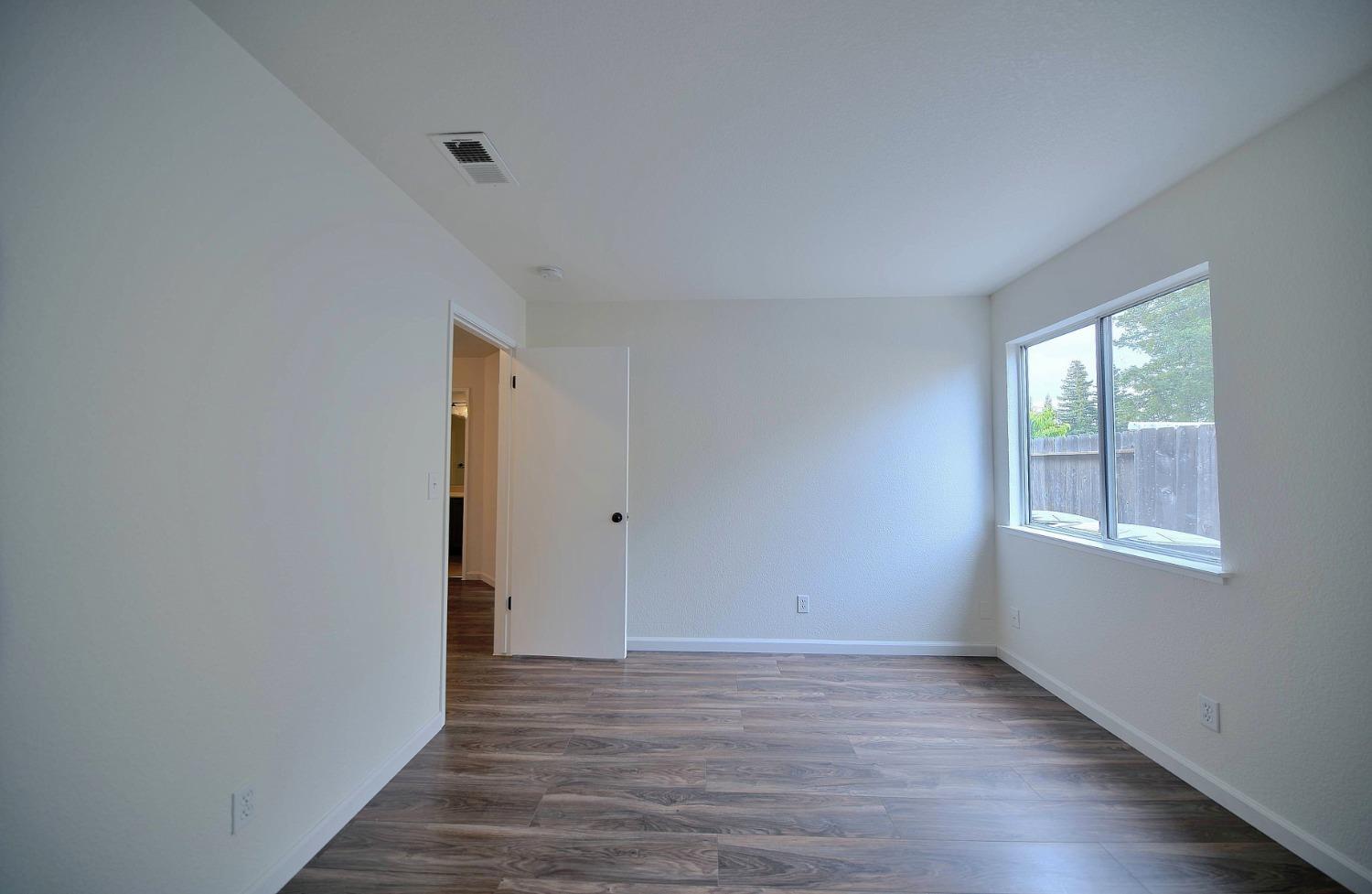 Detail Gallery Image 40 of 83 For 774 Long Barn Dr, Lathrop,  CA 95330 - 3 Beds | 2 Baths
