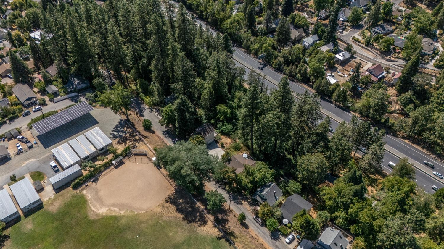 Marshall Street, Grass Valley, California image 9
