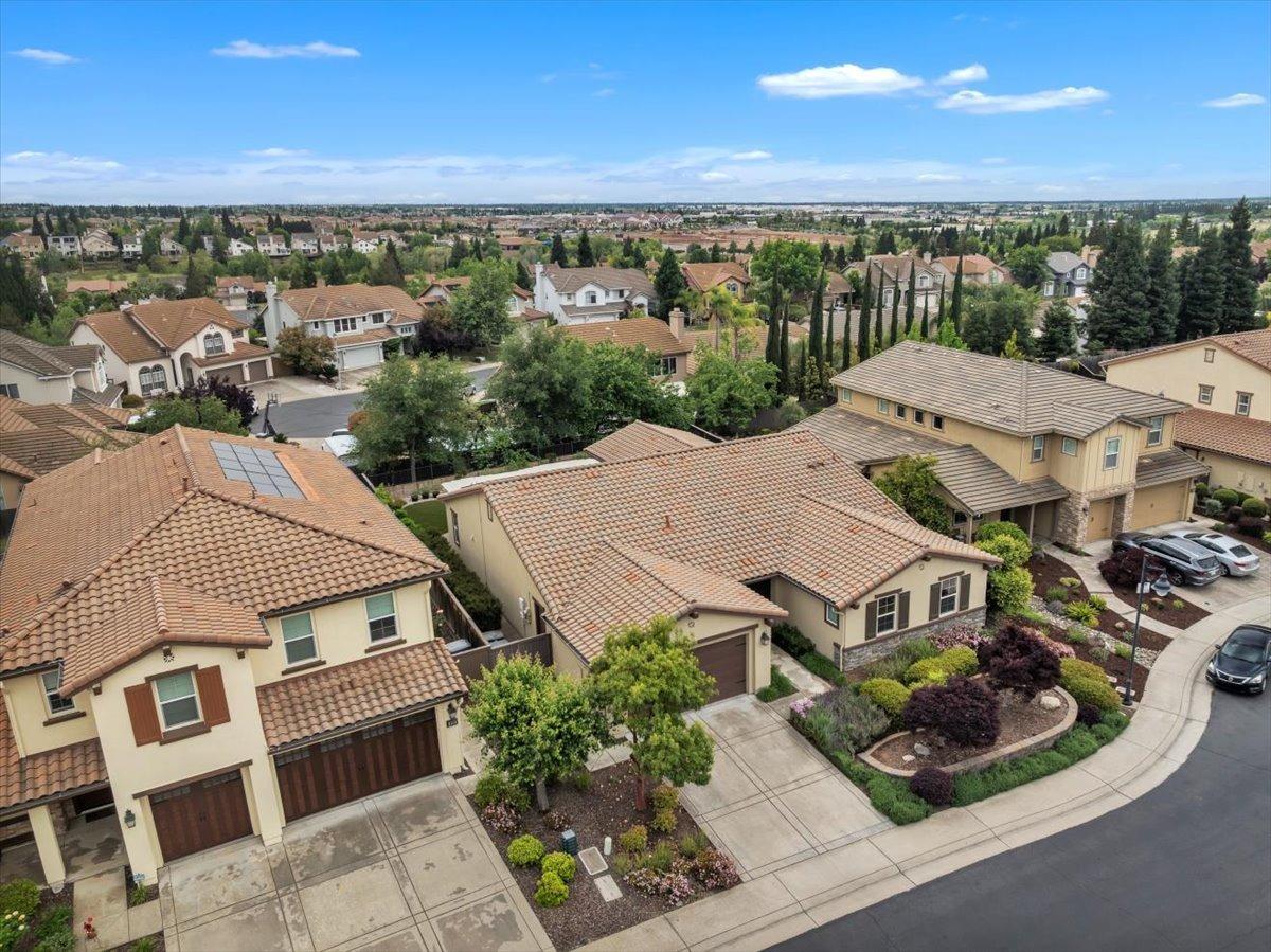 Anvil Circle, Rocklin, California image 38
