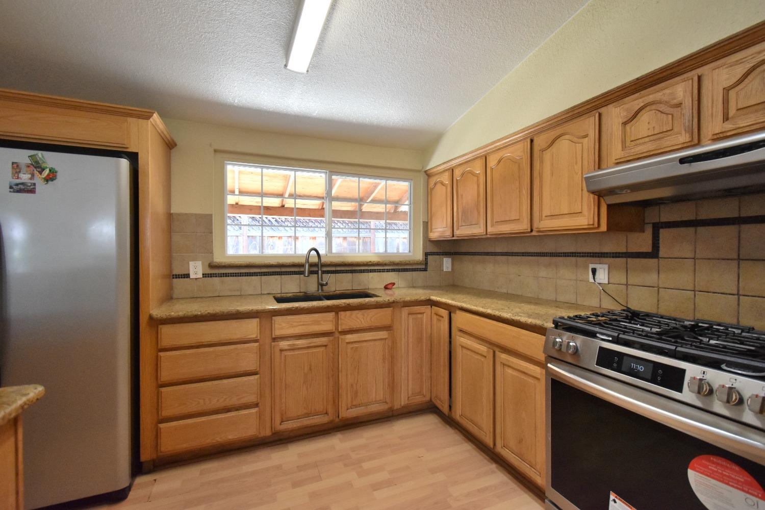 Lakemuir Drive, Sunnyvale, California image 11