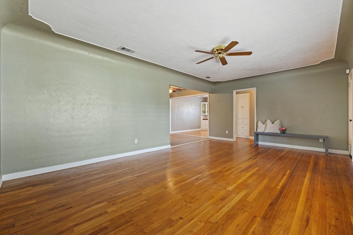 Detail Gallery Image 7 of 40 For 508 Alicante Dr, Lodi,  CA 95240 - 3 Beds | 2 Baths