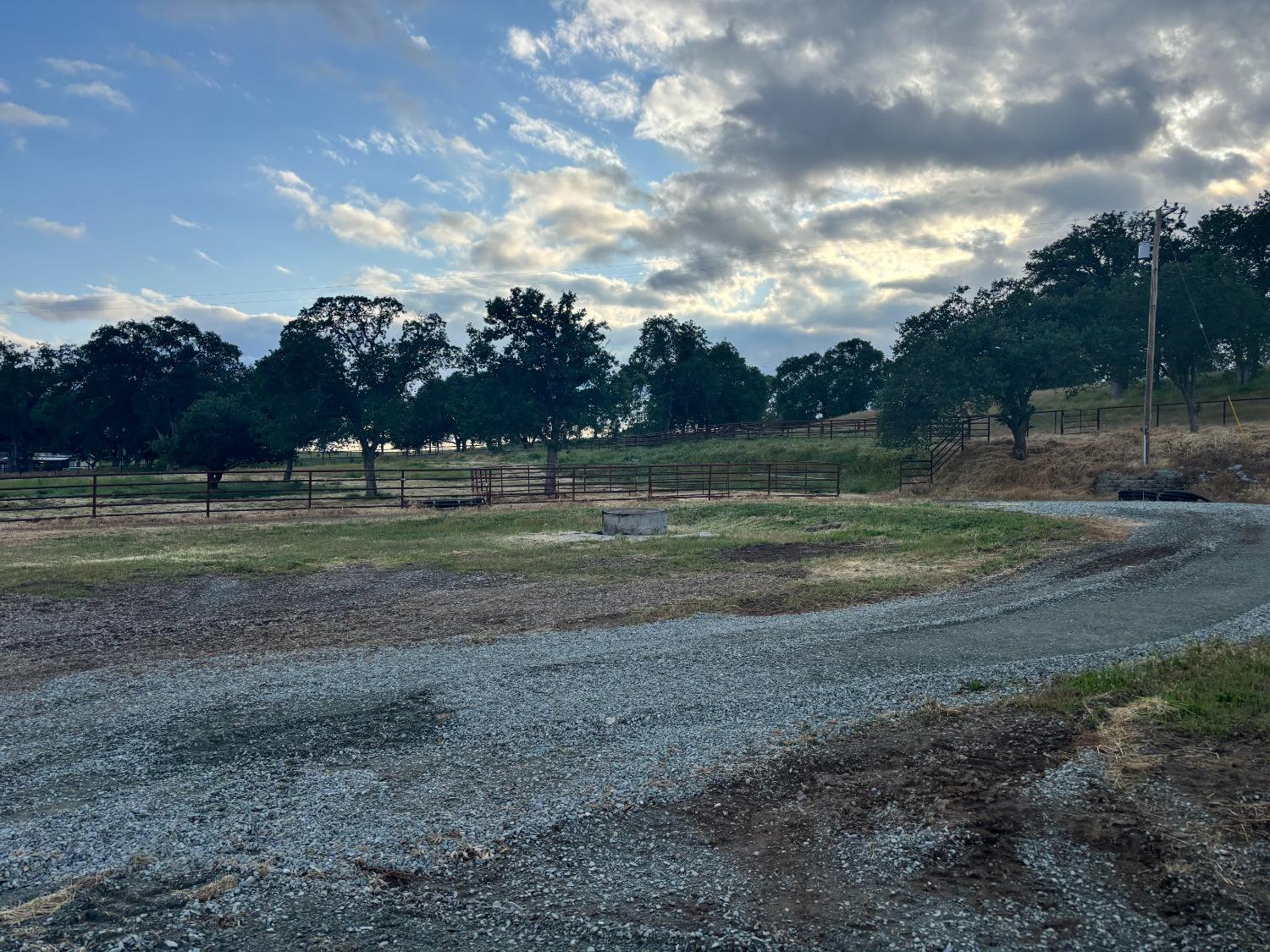 Southworth Road, Valley Springs, California image 2