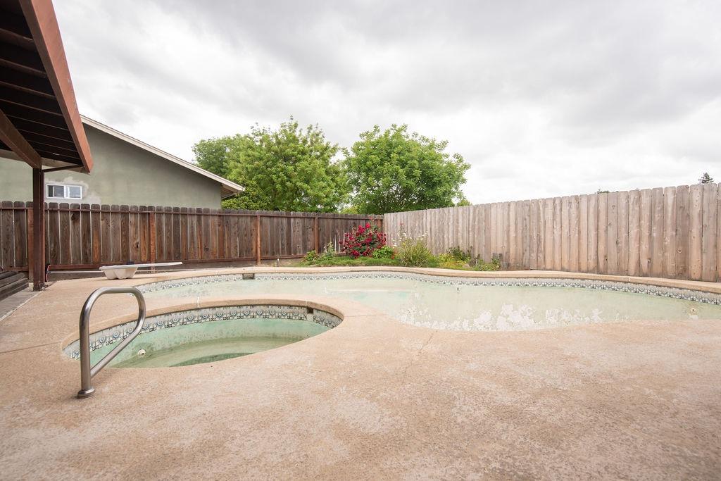 Landini Way, Modesto, California image 30