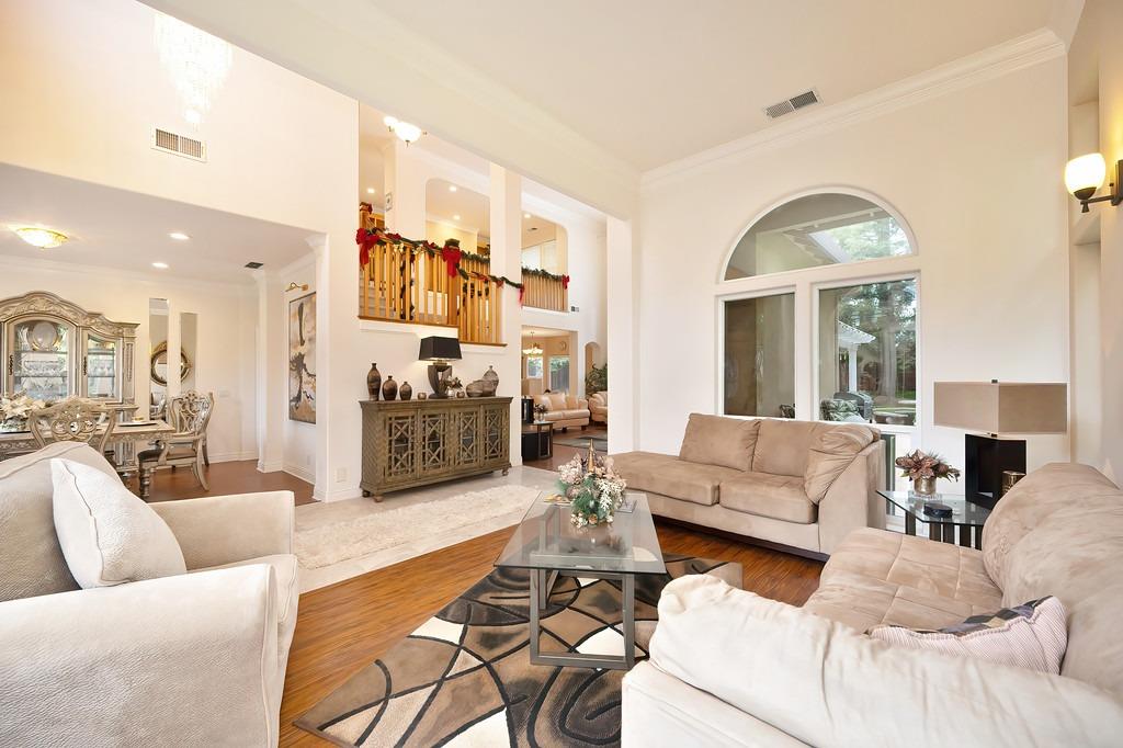 Lawnview Way, Elk Grove, California image 13