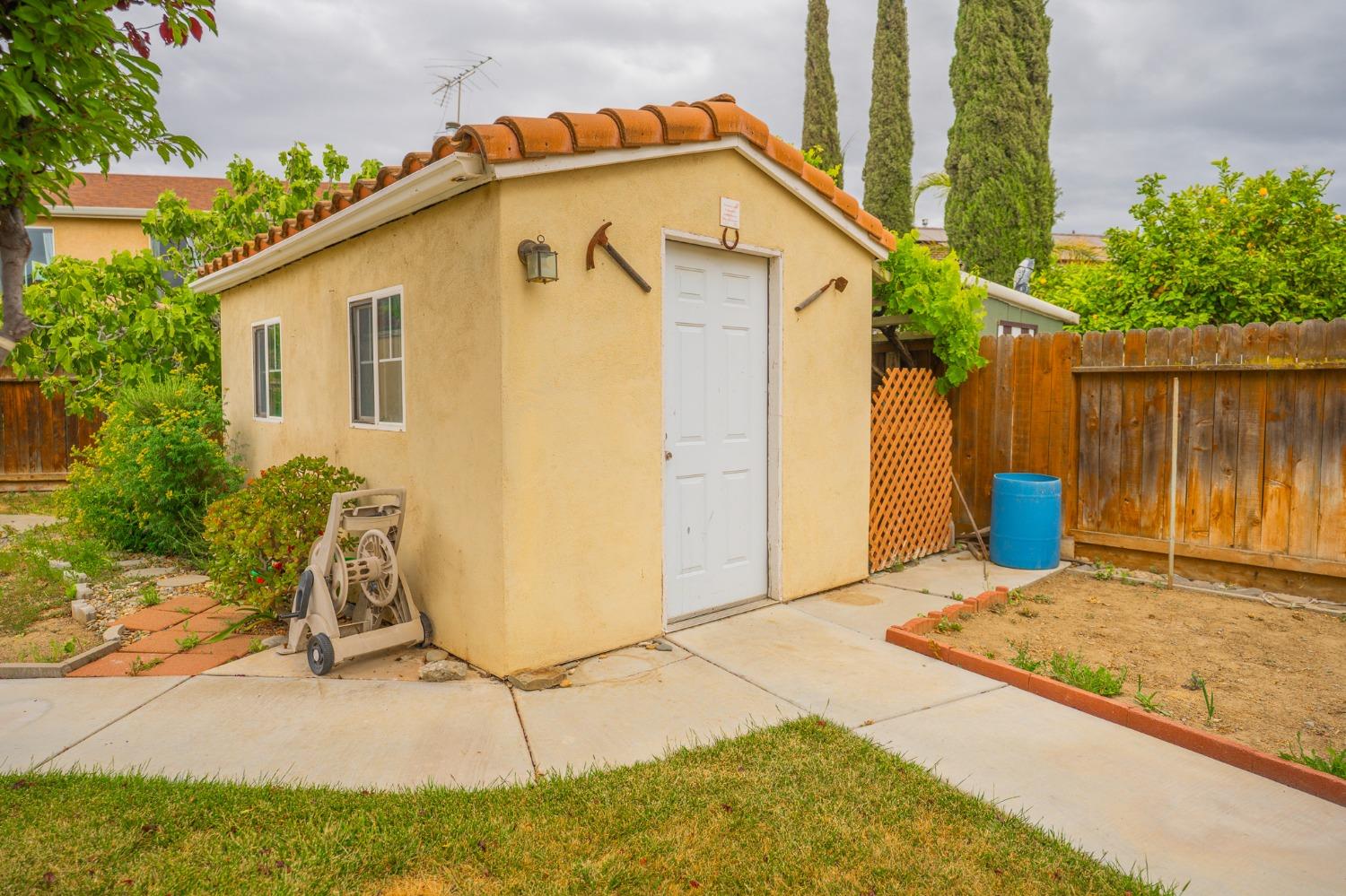 Detail Gallery Image 51 of 62 For 722 Ruddy Ct, Los Banos,  CA 93635 - 3 Beds | 2 Baths