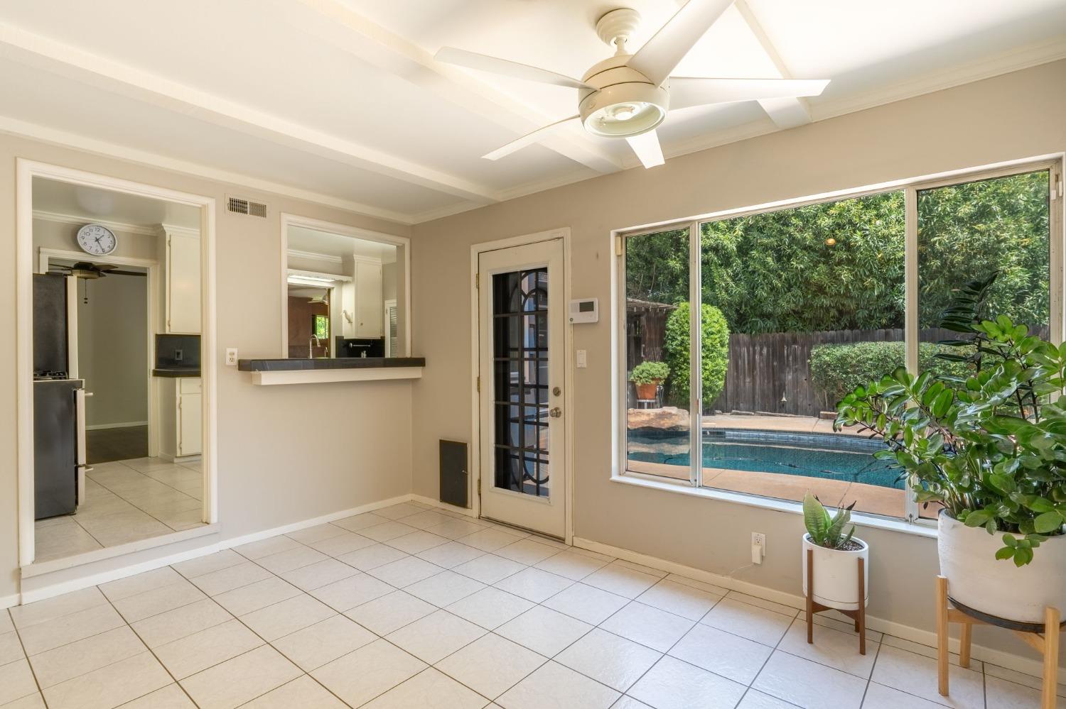 Detail Gallery Image 19 of 39 For 7516 Brentwood Dr, Stockton,  CA 95207 - 3 Beds | 1/1 Baths