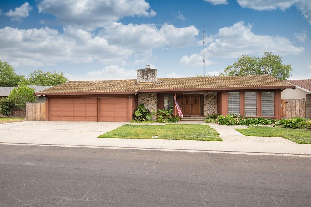 Landini Way, Modesto, California image 1