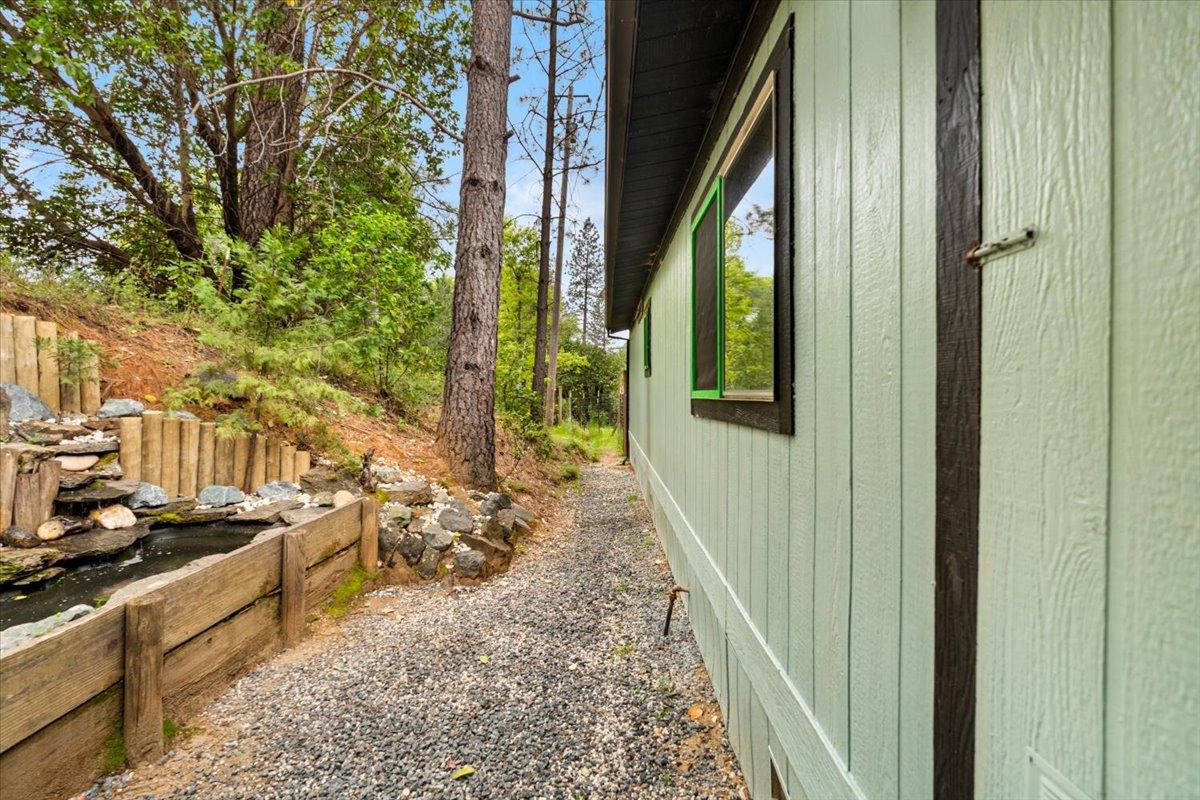 Robinson Road, Nevada City, California image 23