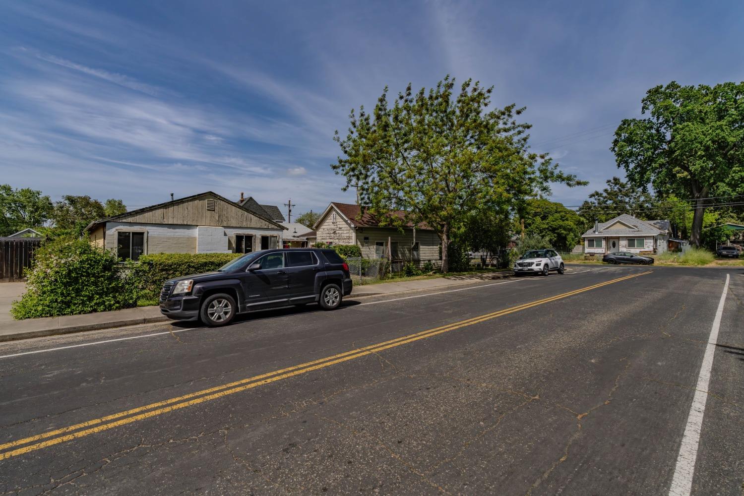 Detail Gallery Image 9 of 72 For 217 S Buena Vista St, Ione,  CA 95640 - 5 Beds | 2 Baths