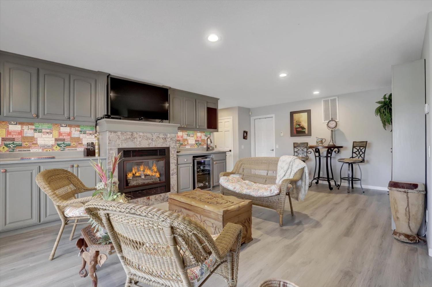 Detail Gallery Image 39 of 85 For 18388 Chaparral Dr, Penn Valley,  CA 95946 - 4 Beds | 3 Baths