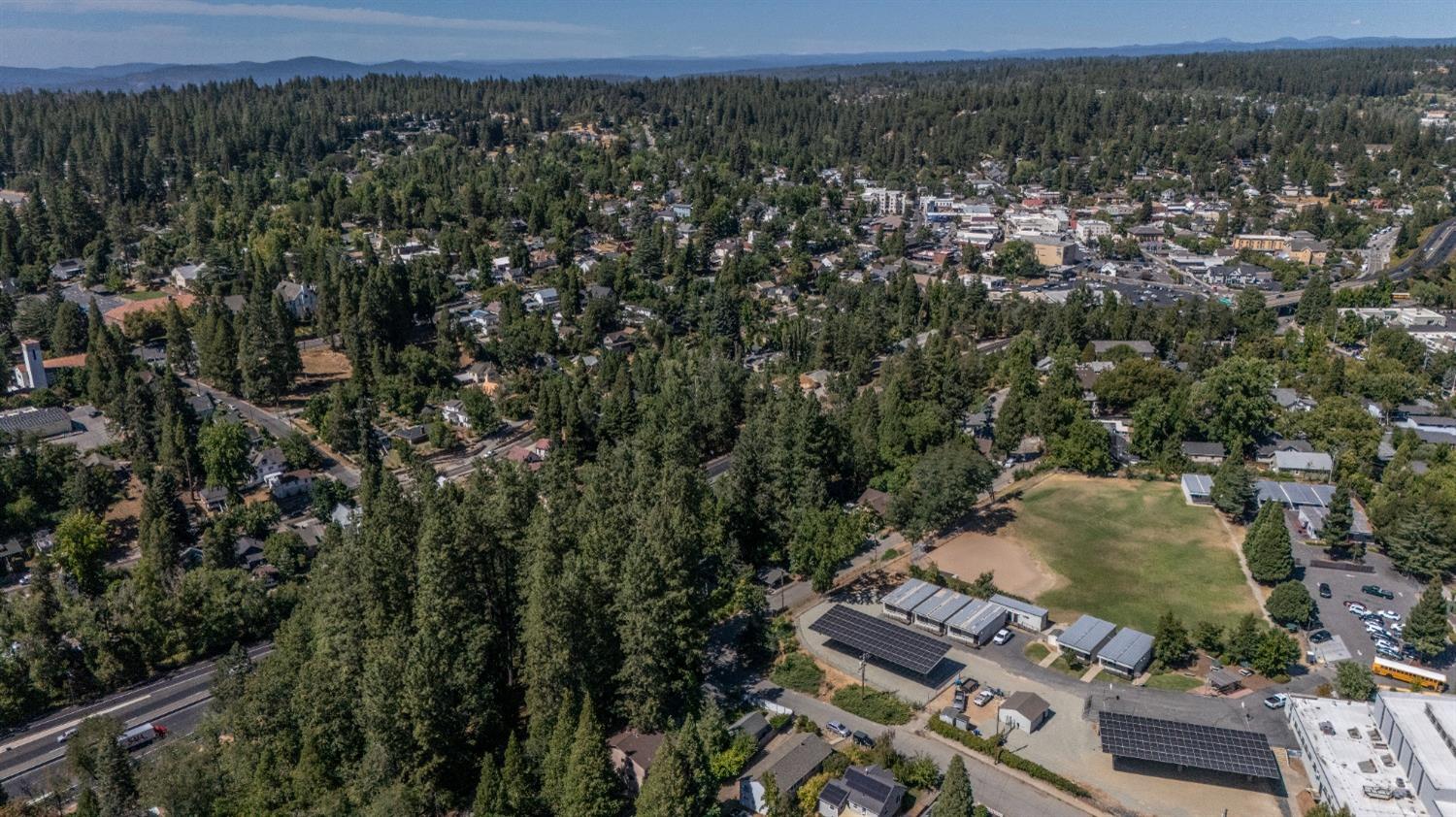 Marshall Street, Grass Valley, California image 24