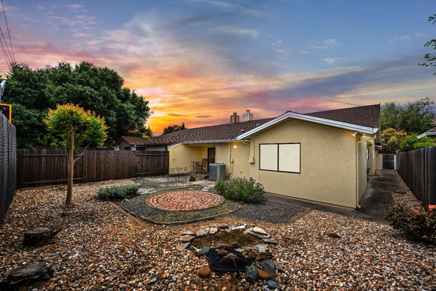 Gitta Ria Court, Citrus Heights, California image 25