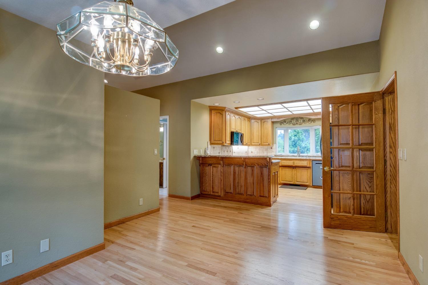 Detail Gallery Image 13 of 97 For 6909 Flat Creek Rd, Somerset,  CA 95684 - 3 Beds | 2/1 Baths