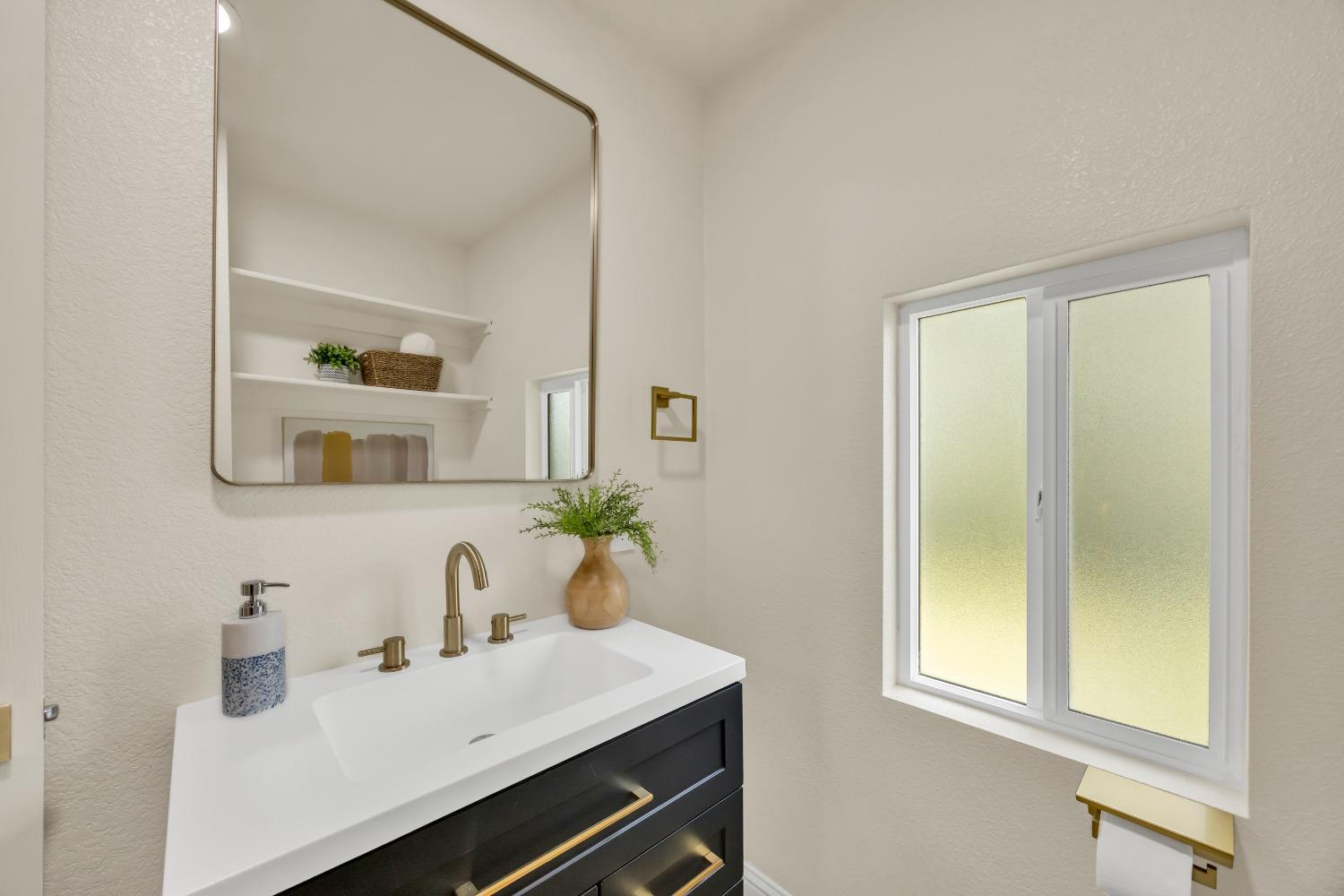 Joeger Rd, Auburn, California image 23