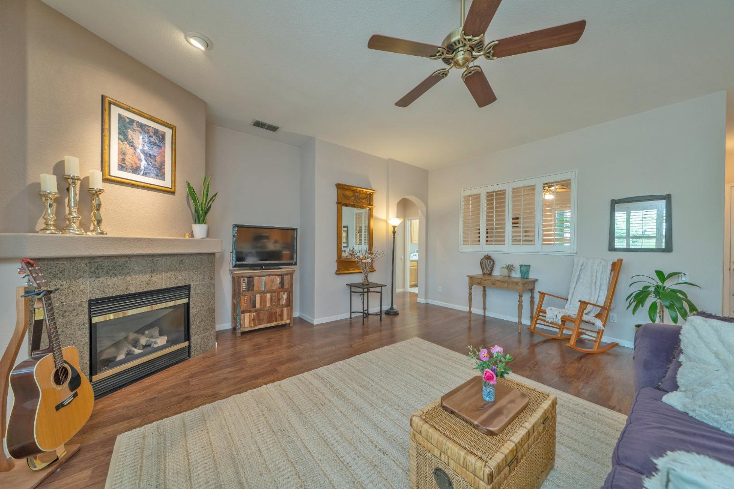 Tahoe Vista Drive, Rocklin, California image 10