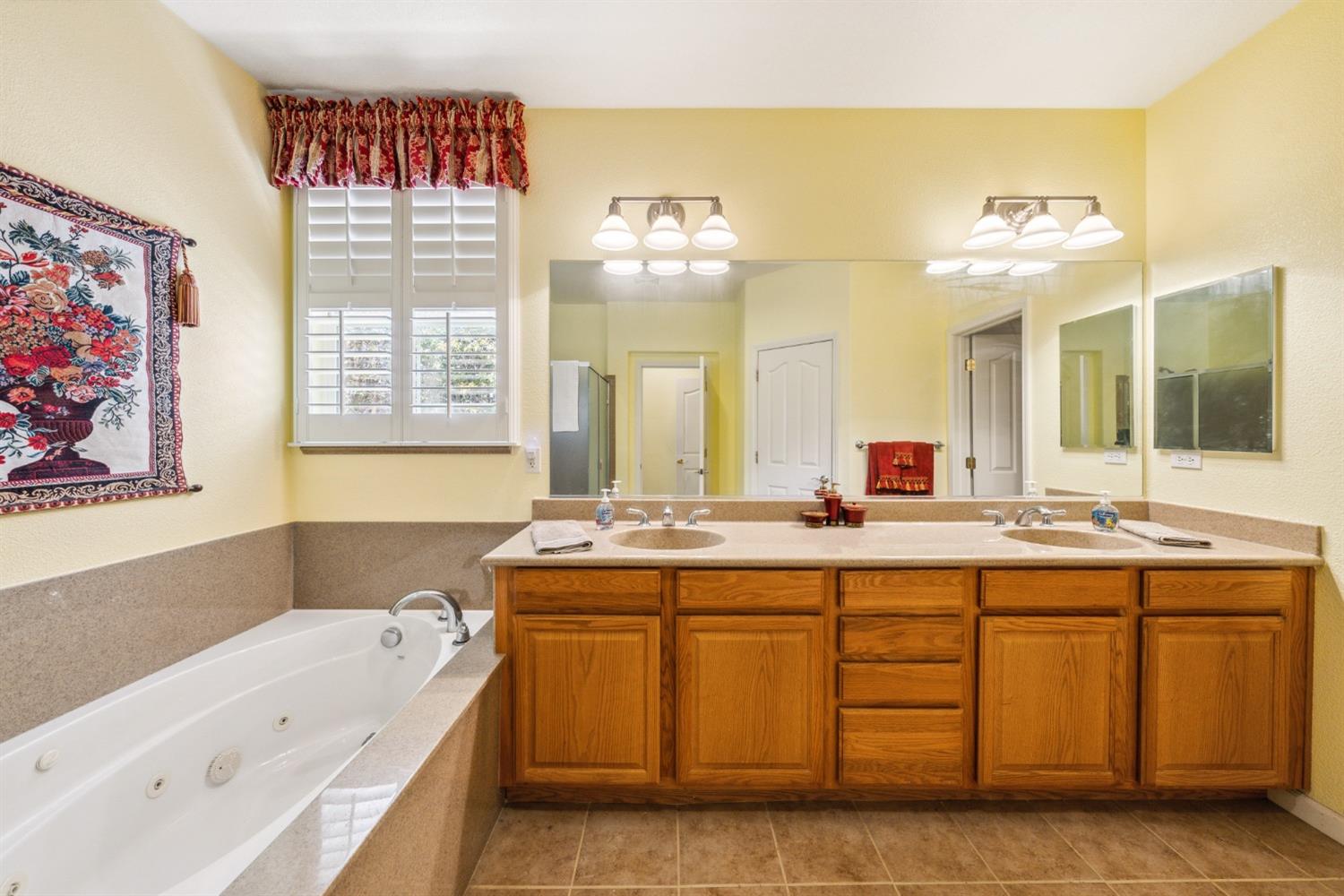 Detail Gallery Image 33 of 67 For 4740 Sea Ridge Ct, Seaside,  CA 93955 - 5 Beds | 3 Baths