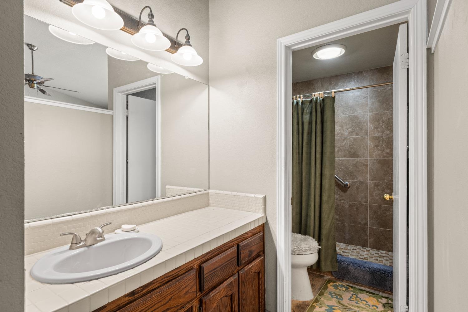 Gitta Ria Court, Citrus Heights, California image 20