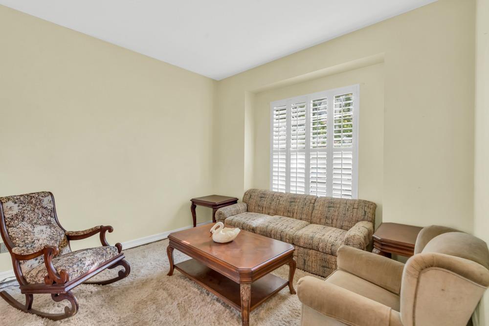 Detail Gallery Image 7 of 40 For 8254 Arroyo Vista Dr, Sacramento,  CA 95823 - 3 Beds | 2 Baths