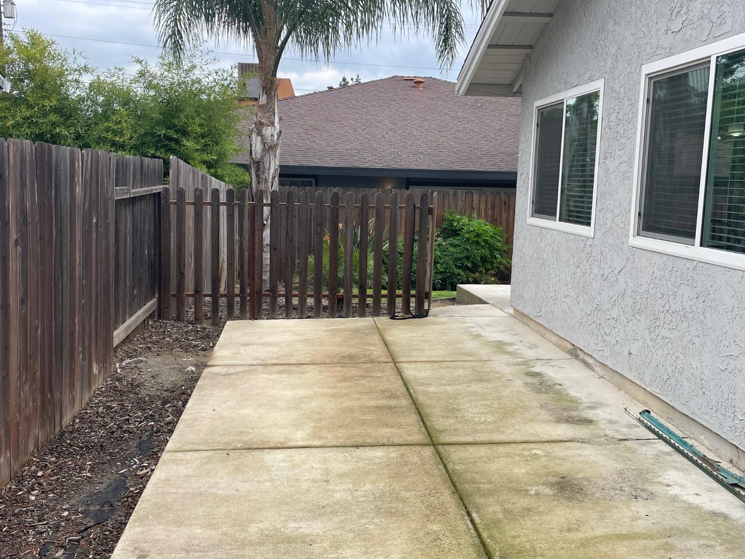 Roseana Court, Fair Oaks, California image 11