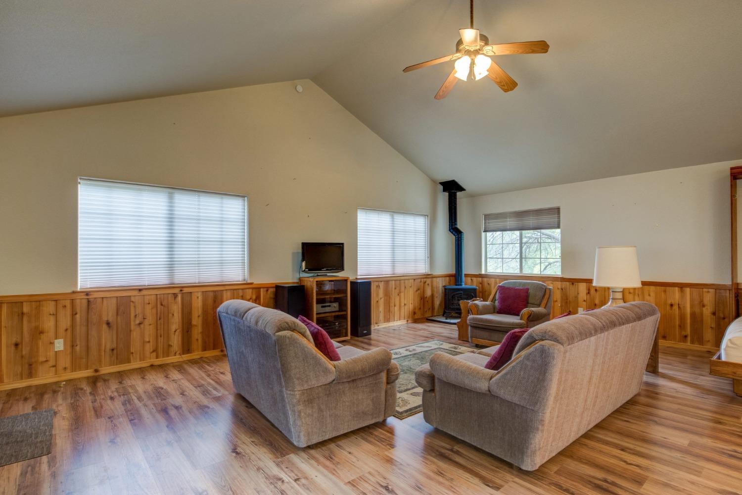 Detail Gallery Image 64 of 97 For 6909 Flat Creek Rd, Somerset,  CA 95684 - 3 Beds | 2/1 Baths
