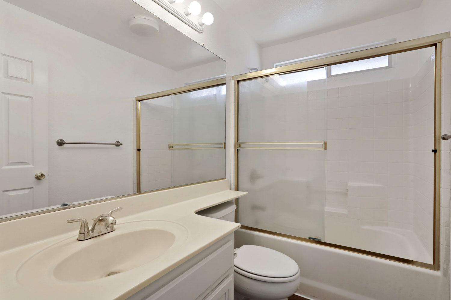 Detail Gallery Image 53 of 64 For 619 Pecan Dr, Ripon,  CA 95366 - 5 Beds | 4 Baths