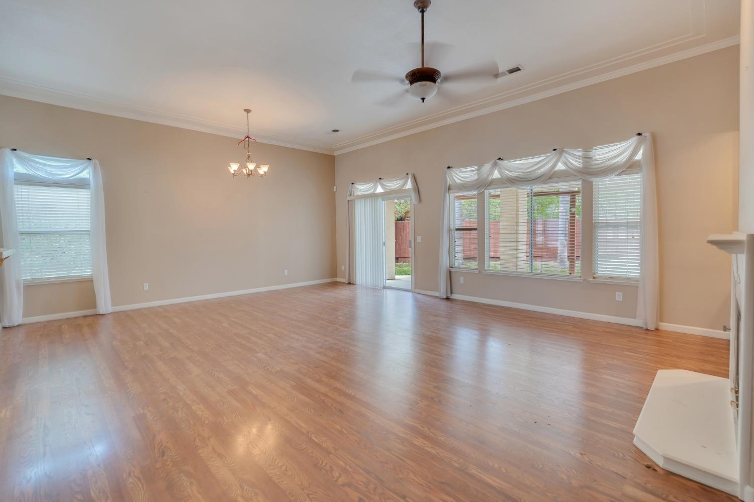 Detail Gallery Image 18 of 62 For 722 Ruddy Ct, Los Banos,  CA 93635 - 3 Beds | 2 Baths