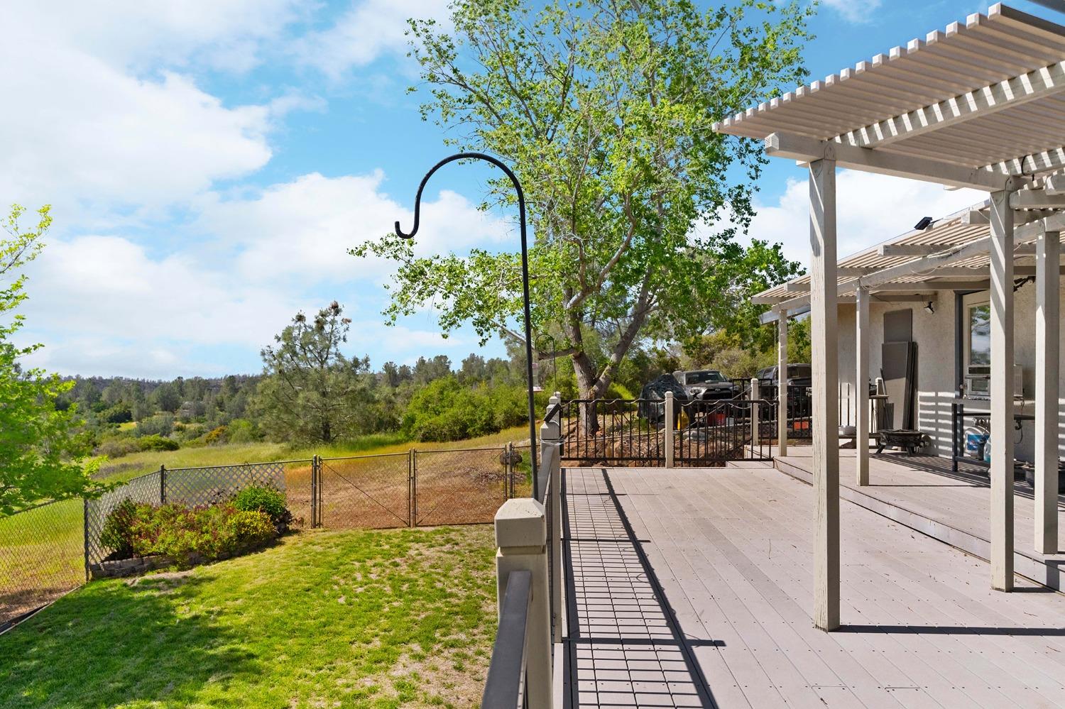 Altatina Drive, Chico, California image 42