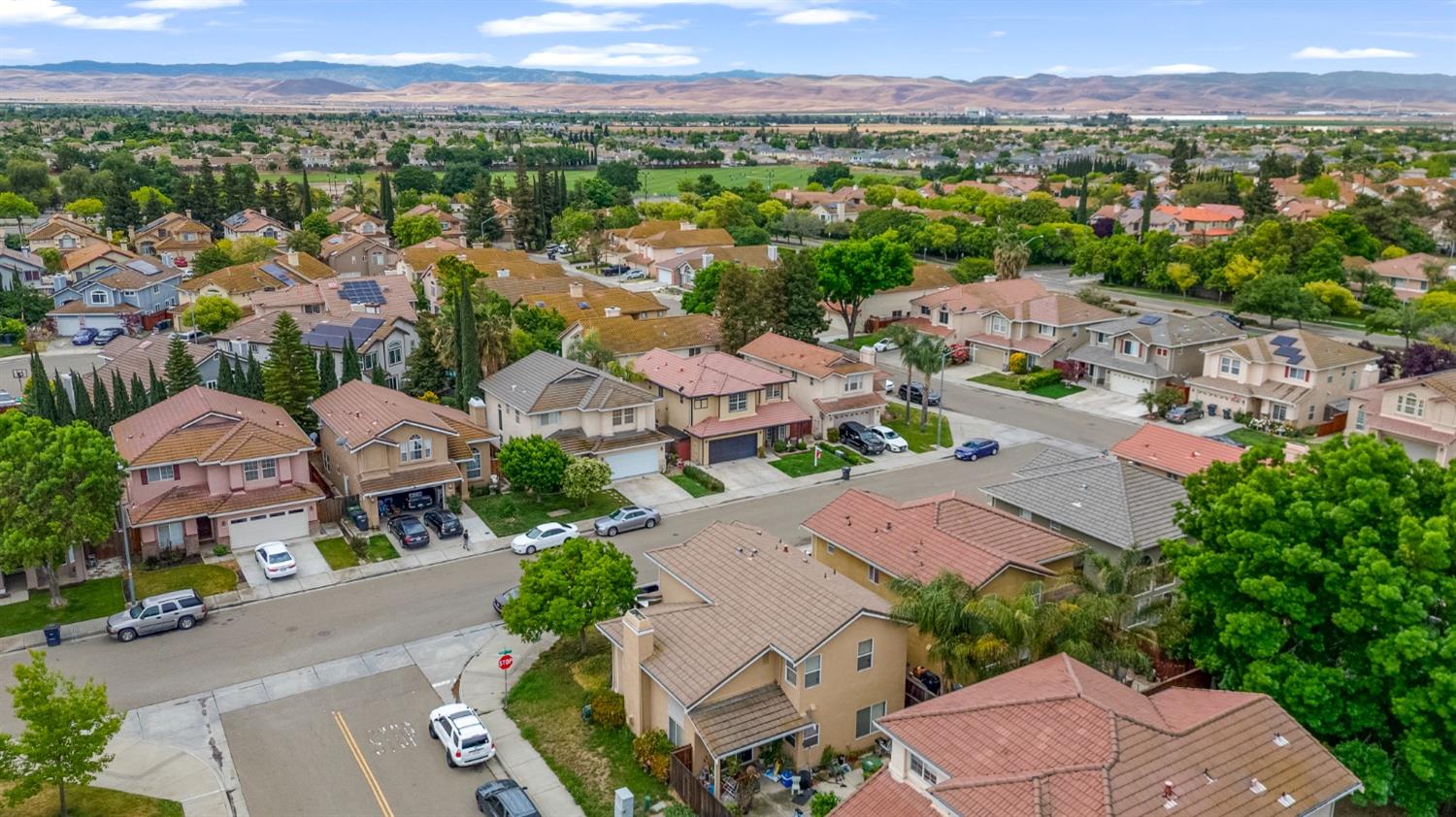 Penny Lane, Tracy, California image 33