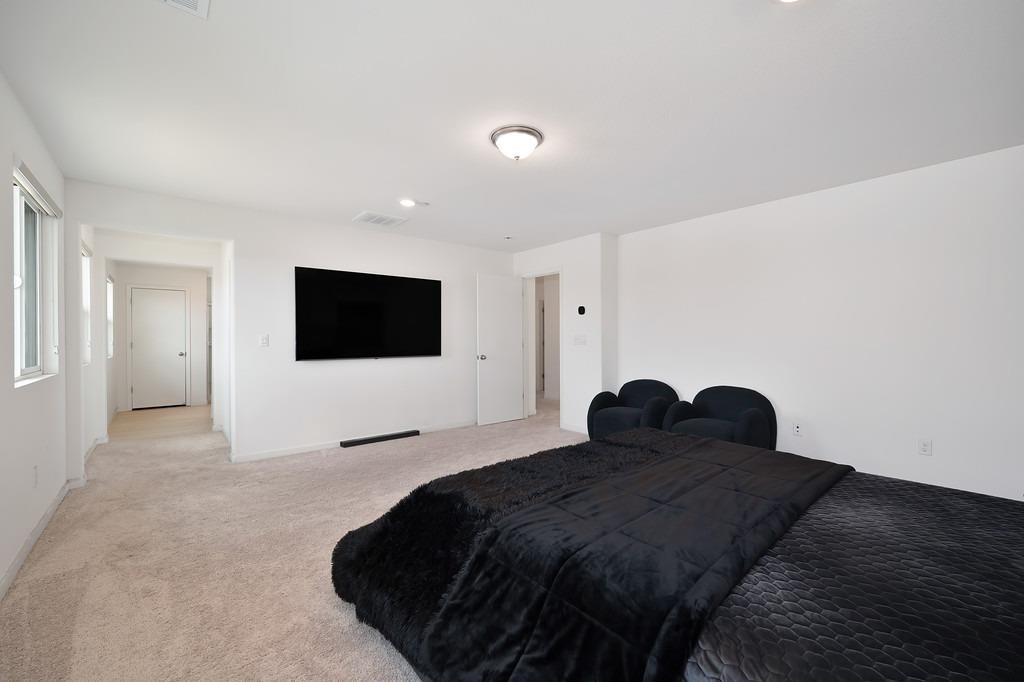 Detail Gallery Image 30 of 39 For 1735 Townsend Ave, Manteca,  CA 95337 - 4 Beds | 3 Baths