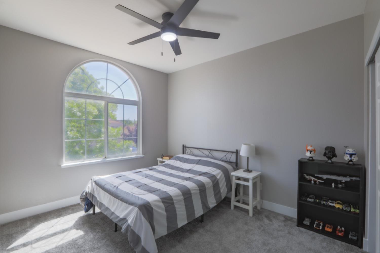Vail Court, Rocklin, California image 16